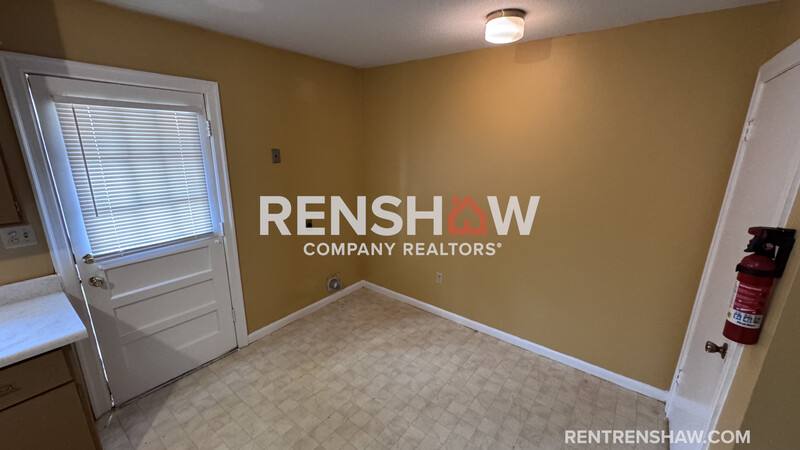 Apartment for rent at 3222 Thirteen Colony Mall 2B, Memphis, TN 38115