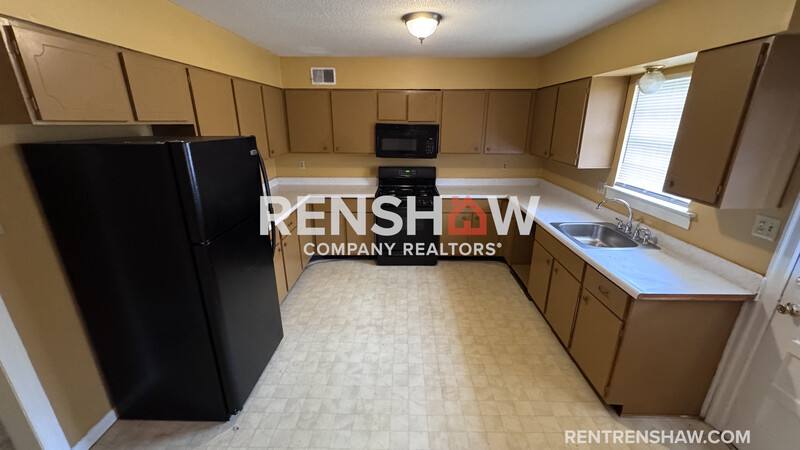 Apartment for rent at 3222 Thirteen Colony Mall 2B, Memphis, TN 38115