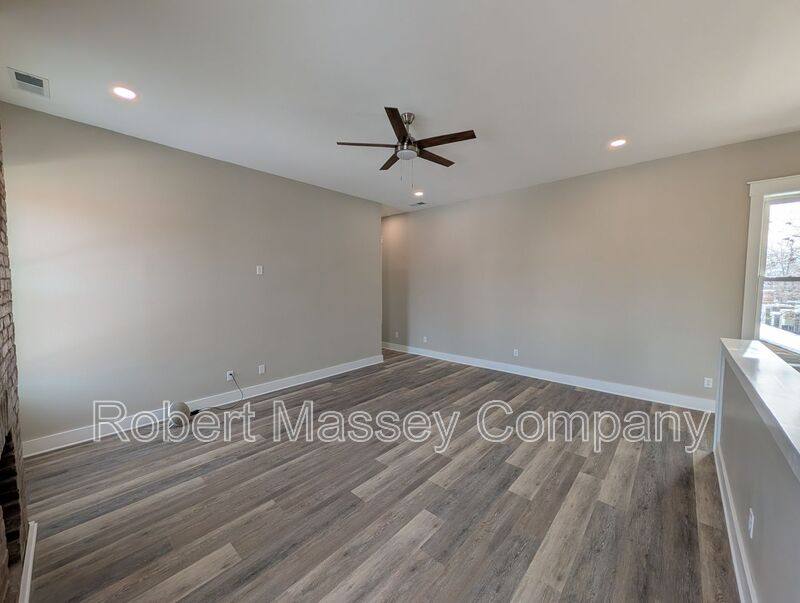 Apartment for rent at 1958 Bonnycastle Ave, Louisville, KY 40205