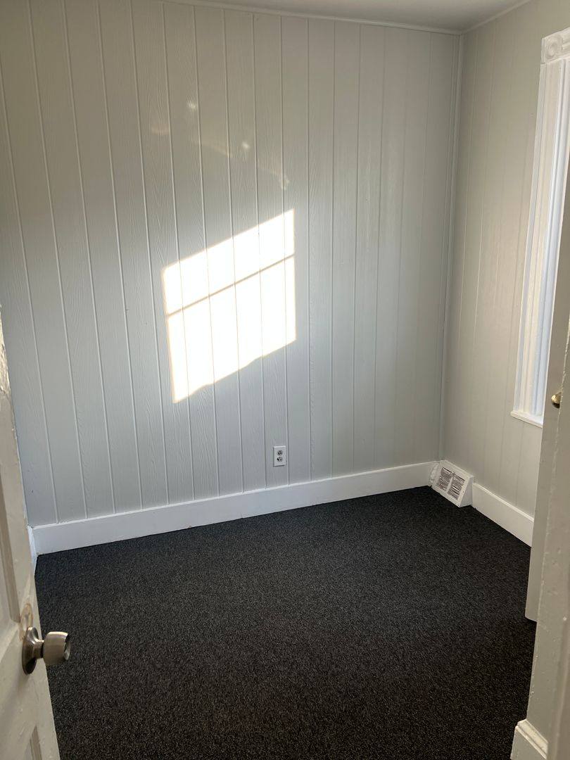 House for rent at 549 Howard Ave, Lancaster, PA 17602