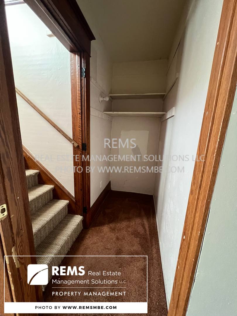 Apartment for rent at 420 N Pine St, Reedsburg, WI 53959