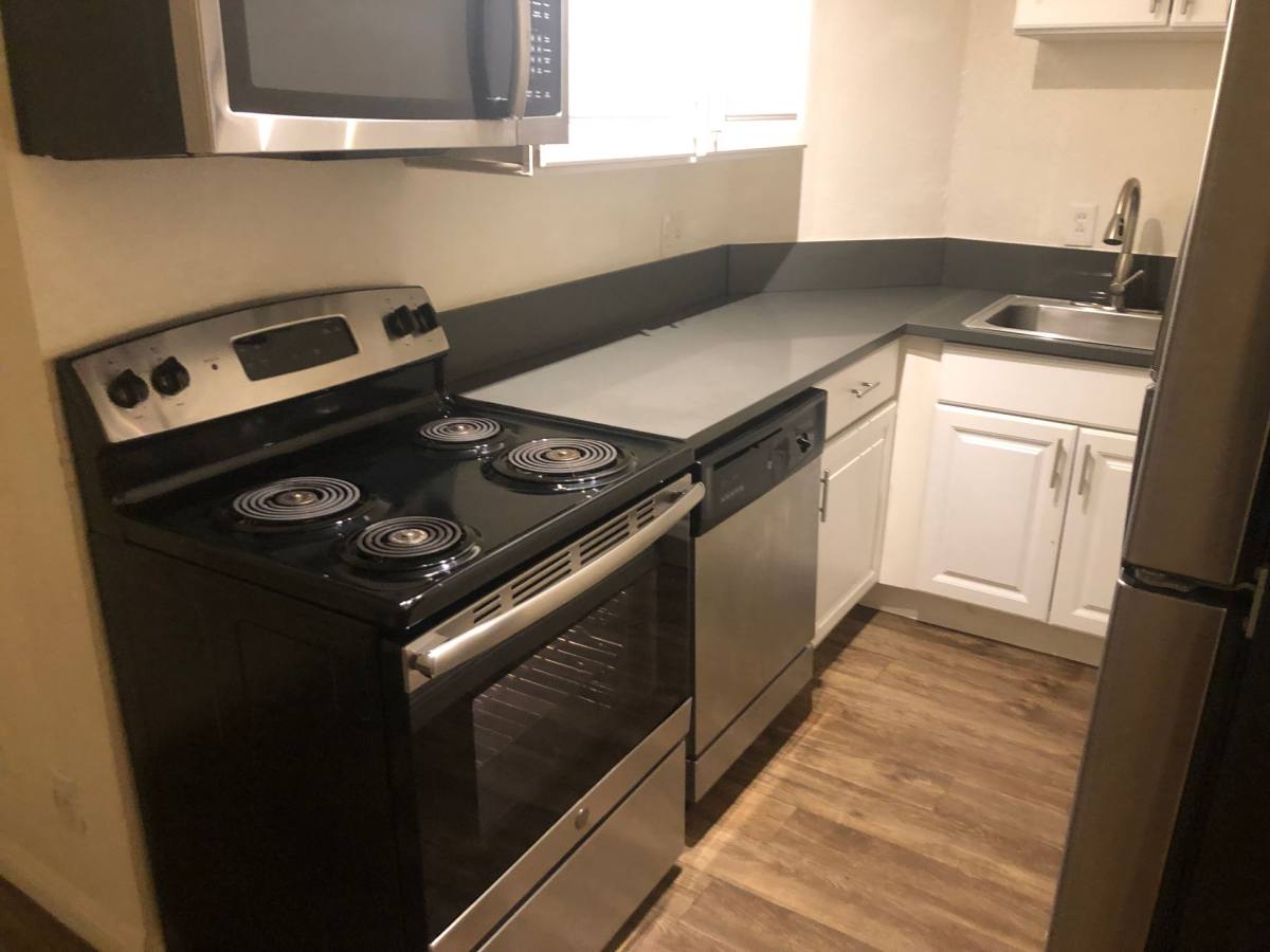 Apartment for rent at 4124 Eagle Rock Blvd, Los Angeles, CA 90065