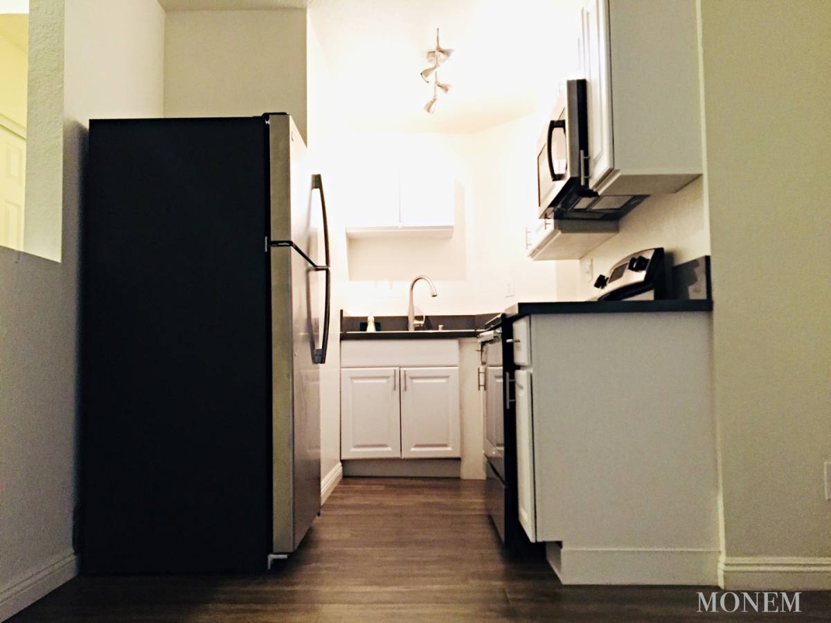 Apartment for rent at 4124 Eagle Rock Blvd, Los Angeles, CA 90065