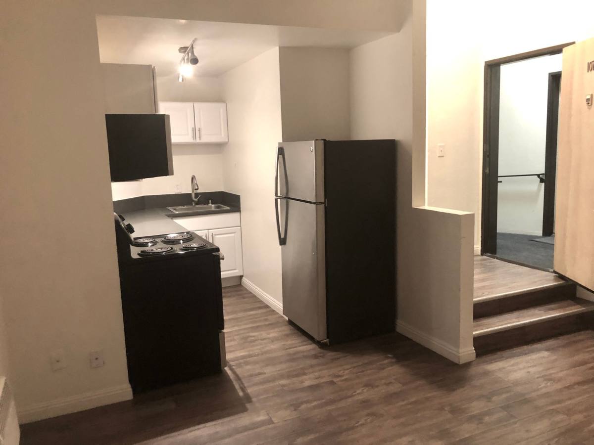 Apartment for rent at 4124 Eagle Rock Blvd, Los Angeles, CA 90065
