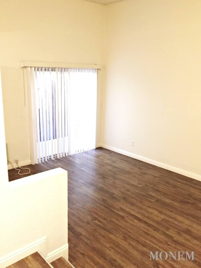 Apartment for rent at 4124 Eagle Rock Blvd, Los Angeles, CA 90065