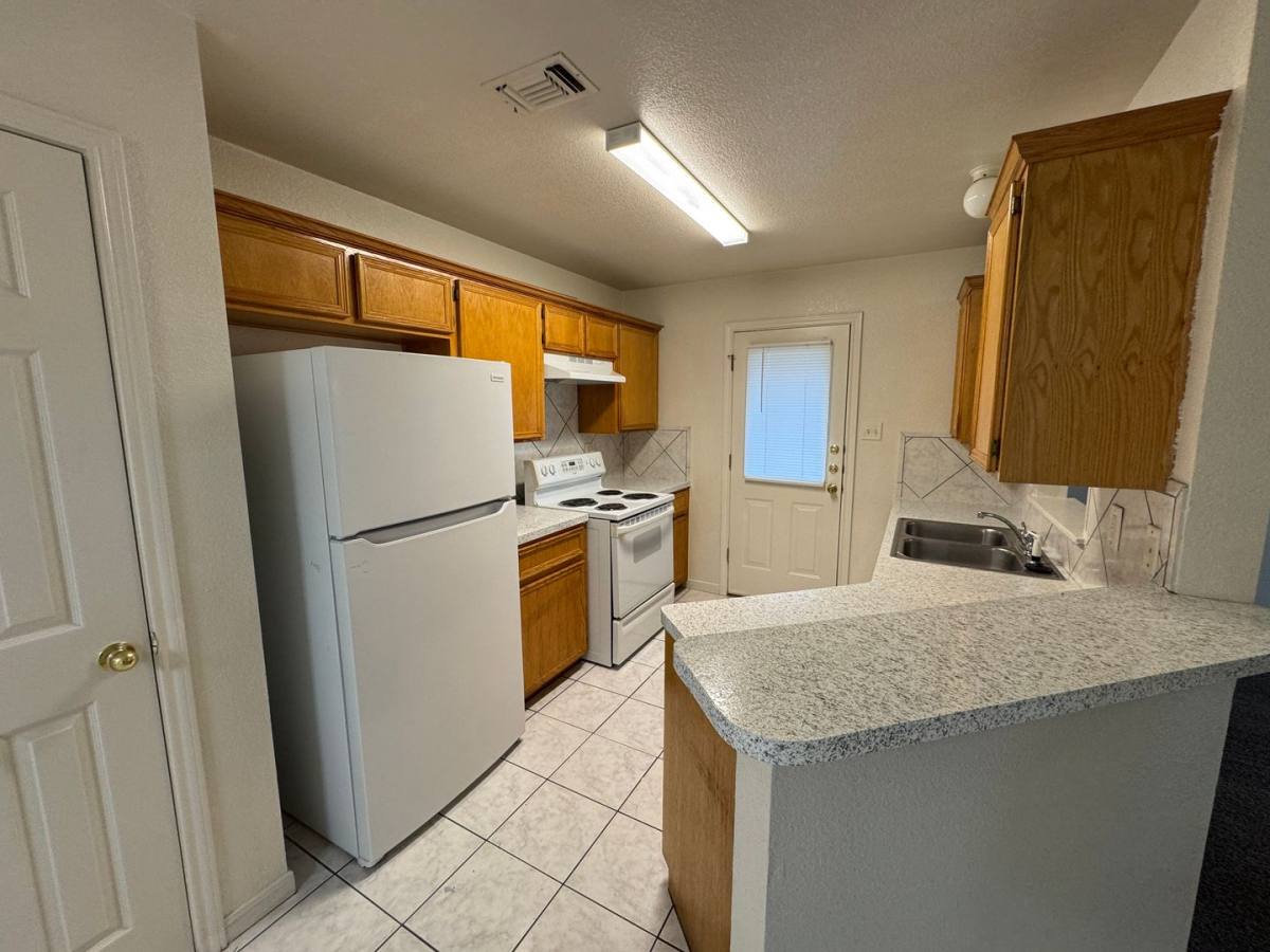 Apartment for rent at 3205 Dannen Court, Killeen, TX 76549