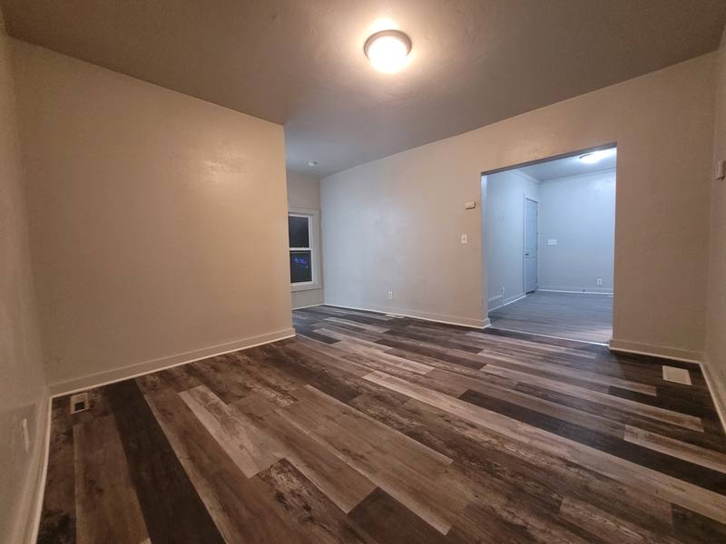 Apartment for rent at 401 Cass St, Green Bay, WI 54301