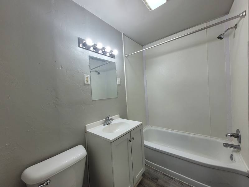 Apartment for rent at 401 Cass St, Green Bay, WI 54301