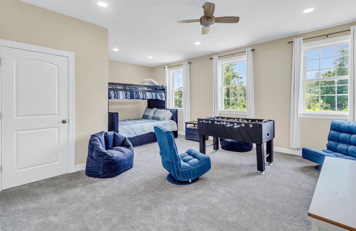 Apartment for rent at 710 James Jones Memorial Highway, Kilmarnock, VA 22482