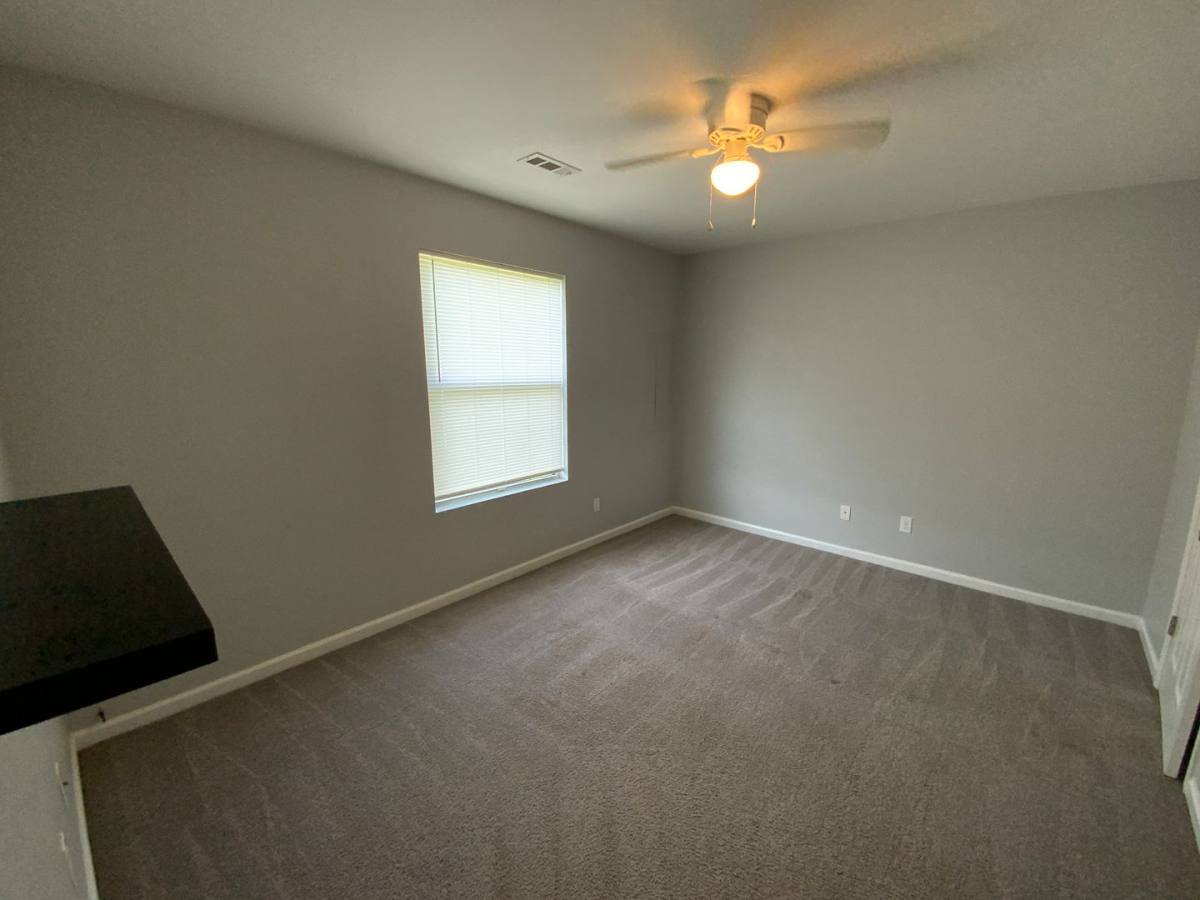 Apartment for rent at 4621 - 4623 W Bainbridge Dr, Columbia, MO 65203