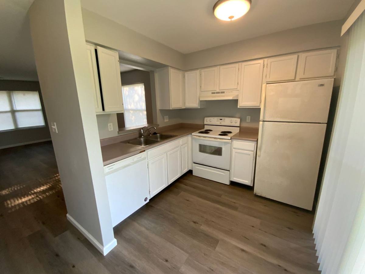 Apartment for rent at 4621 - 4623 W Bainbridge Dr, Columbia, MO 65203