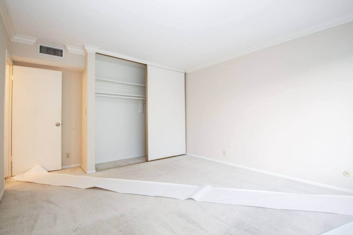 Apartment for rent at 4301 Colfax Ave, Studio City, CA 91604