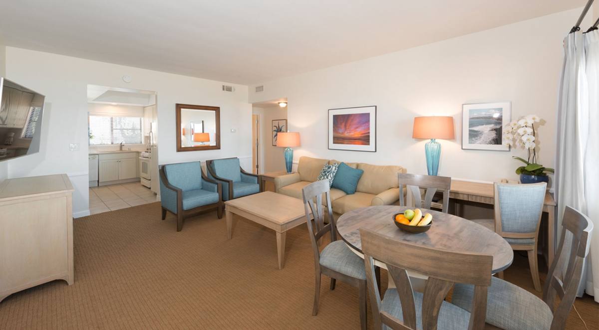 Apartment for rent at 2000 Spindrift Dr, La Jolla, CA 92037