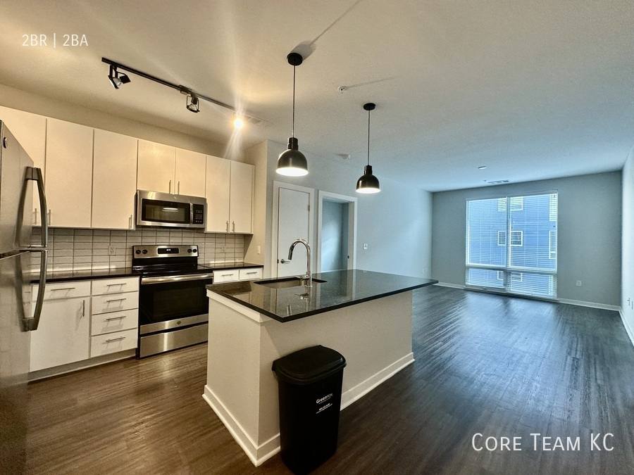 Apartment for rent at 2705 McGee Trafficway, Kansas City, MO 64108