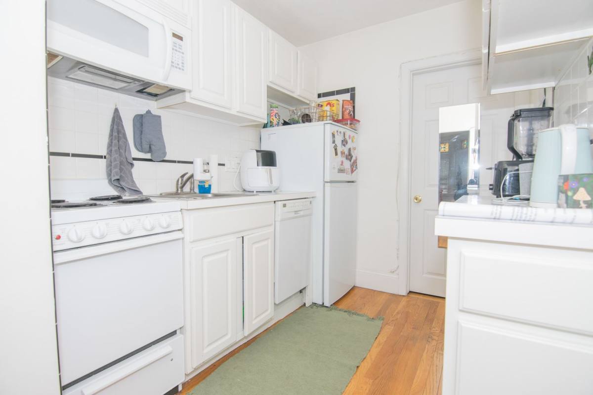 House for rent at 41 Westland Ave #3B, Boston, MA 02115