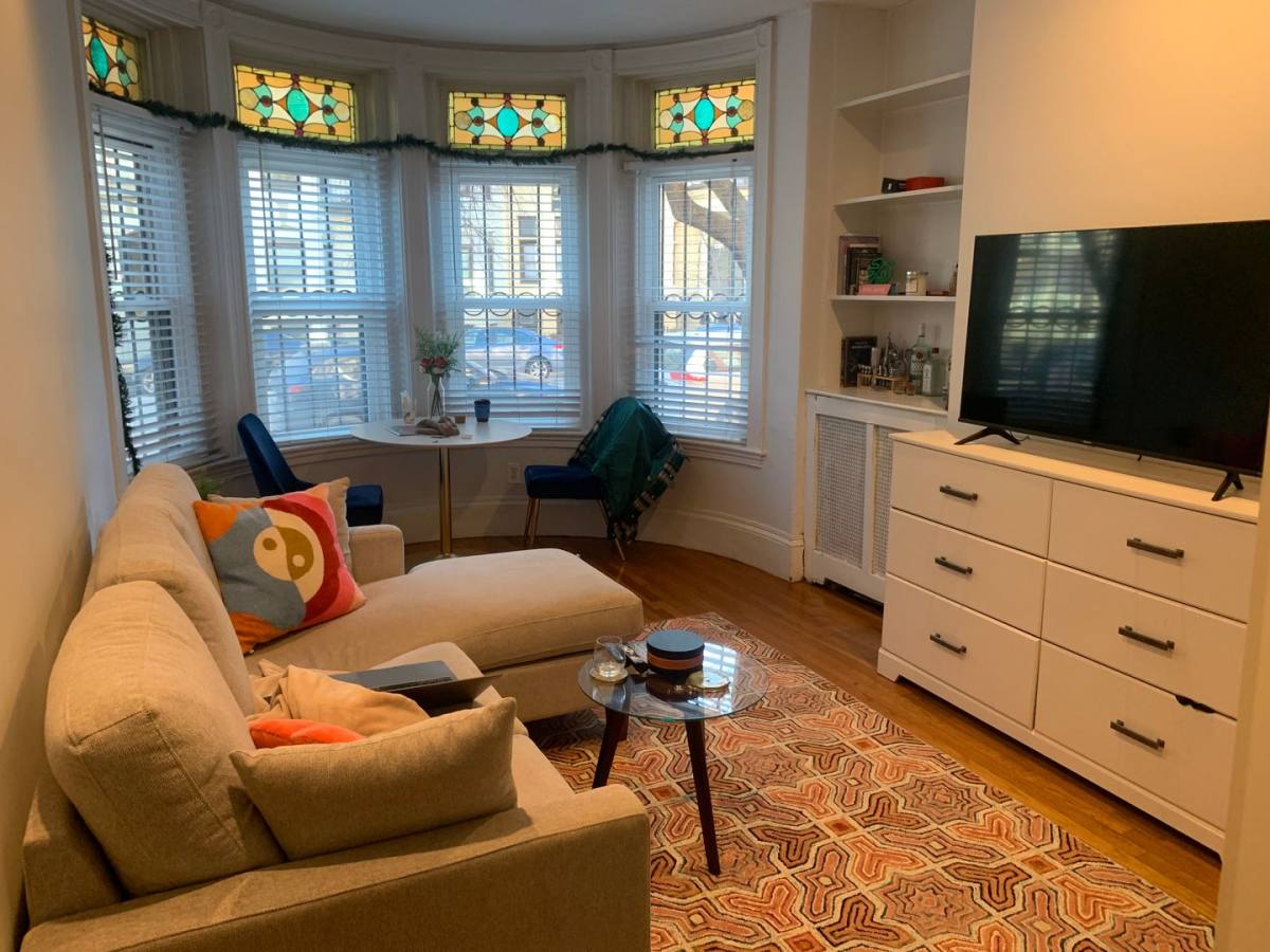 House for rent at 41 Westland Ave #3B, Boston, MA 02115