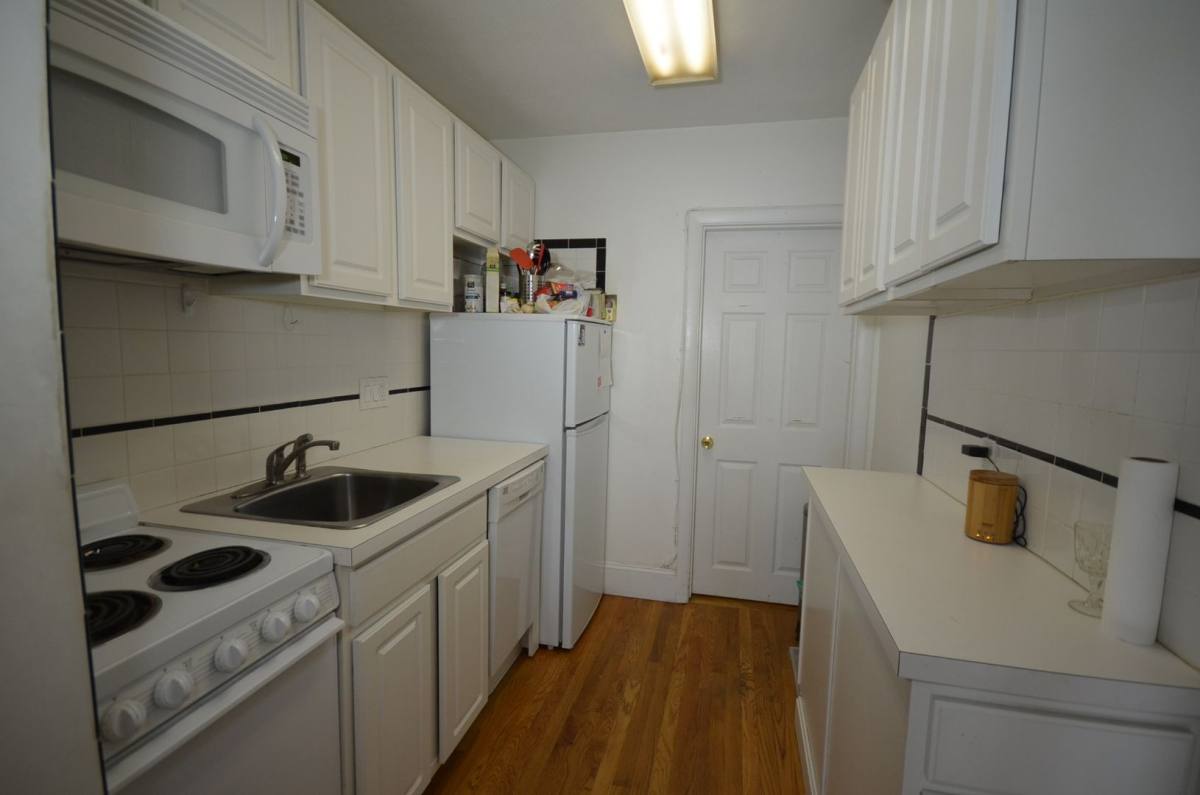 House for rent at 41 Westland Ave #3B, Boston, MA 02115