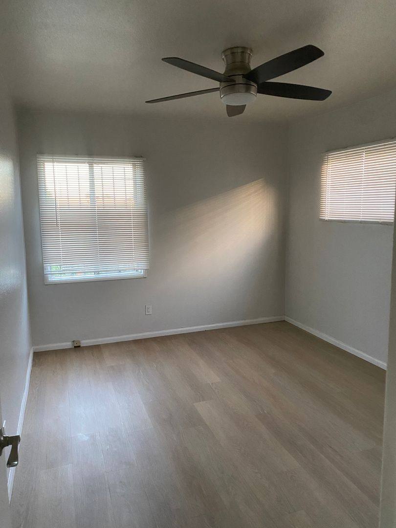 Apartment for rent at 7516 S Western Ave, Los Angeles, CA 90047