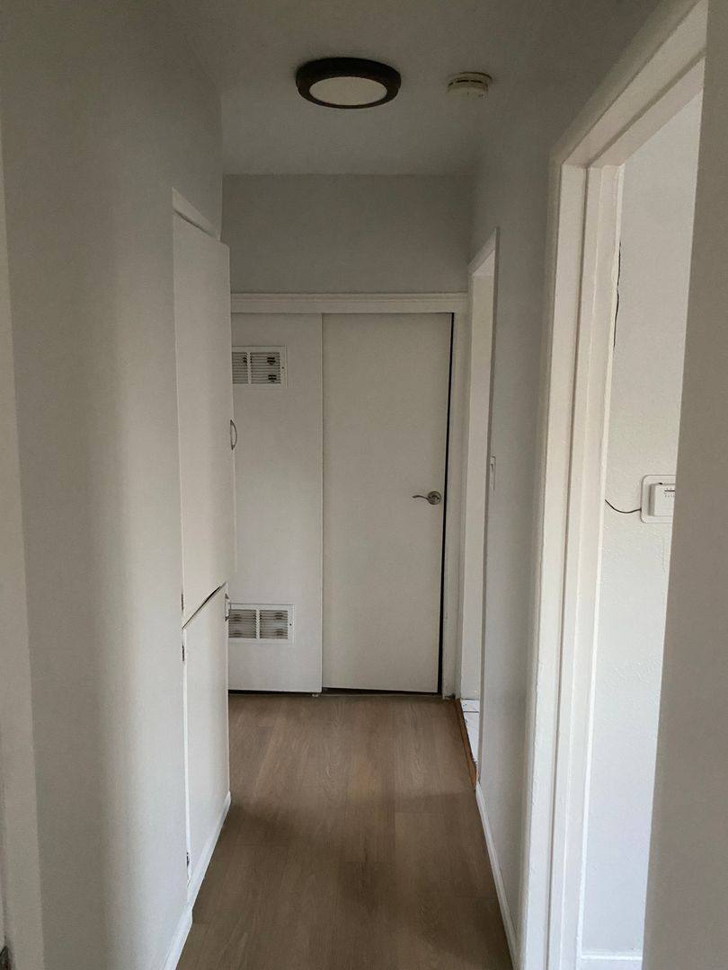 Apartment for rent at 7516 S Western Ave, Los Angeles, CA 90047