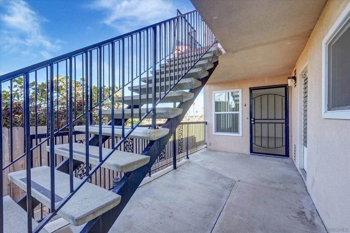 Apartment for rent at 4712 W Point Loma Blvd #4, San Diego, CA 92107