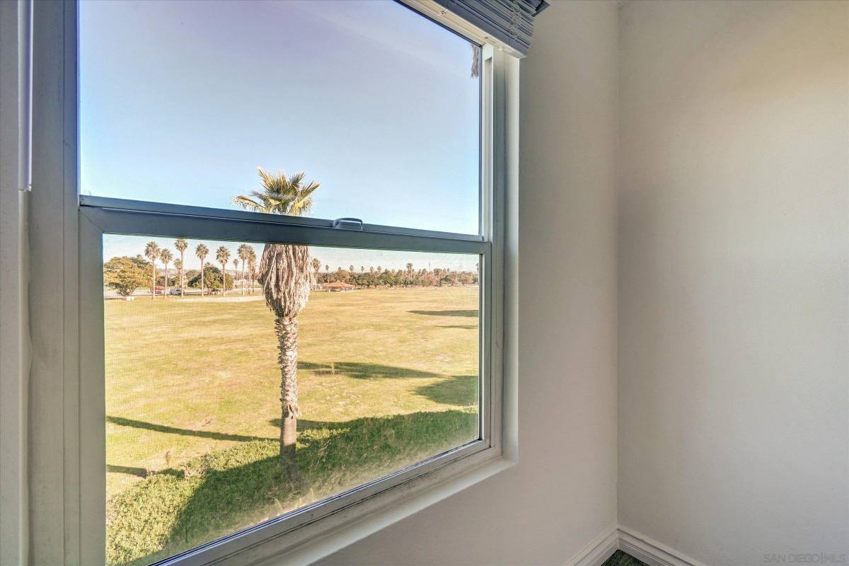 Apartment for rent at 4712 W Point Loma Blvd #4, San Diego, CA 92107