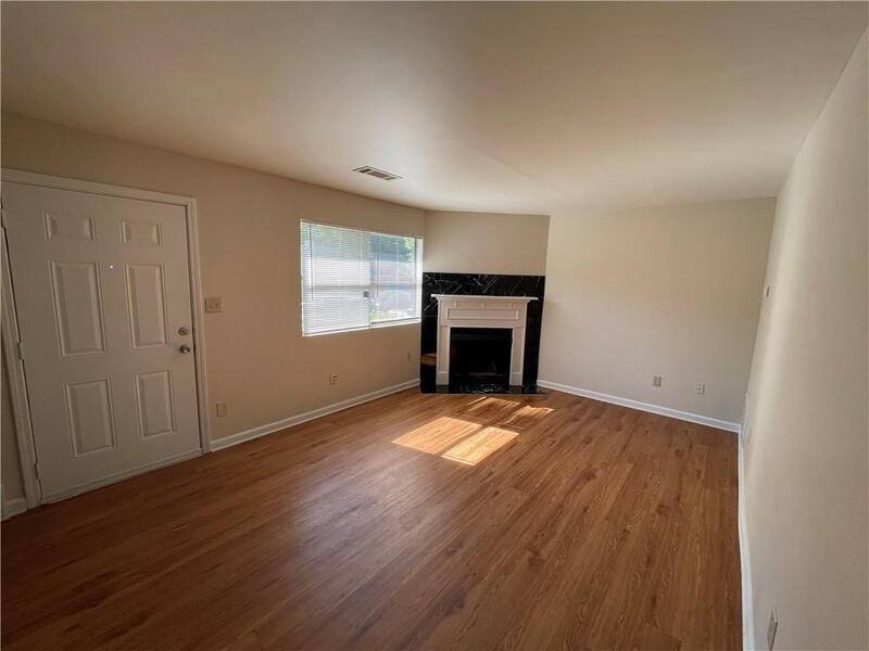 Apartment for rent at 1108A Cousins Rd, Woodstock, GA 30188