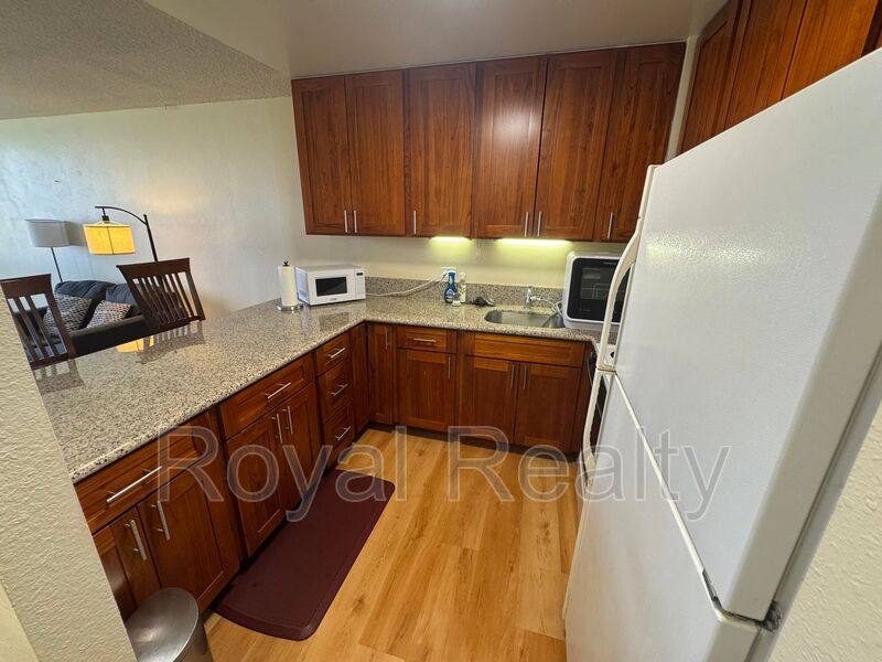 Apartment for rent at 1255 Nuuanu Ave #E909, Honolulu, HI 96817