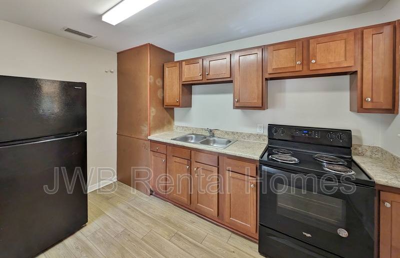 House for rent at 9017 6th Ave, Jacksonville, FL 32208