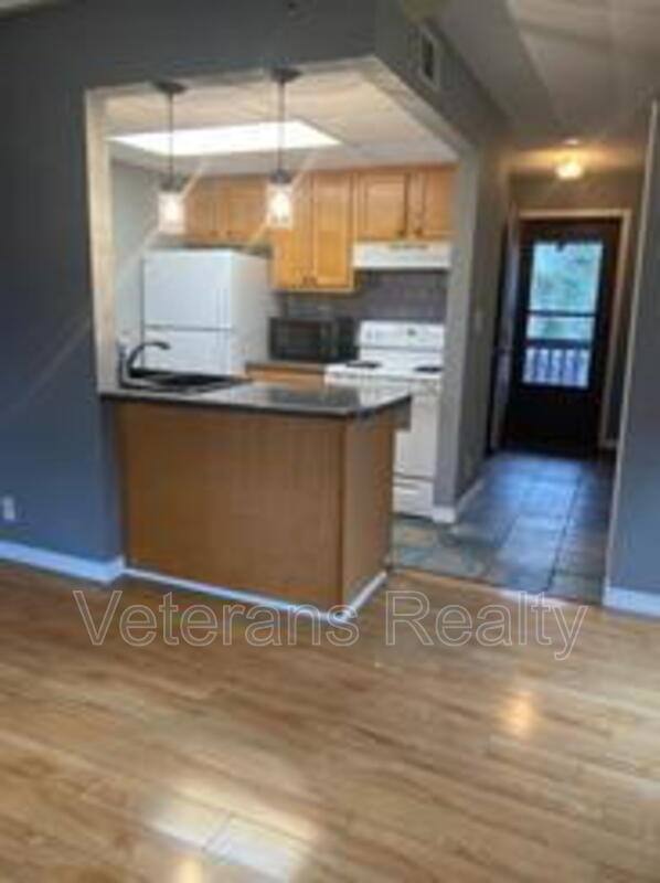 Apartment for rent at 210 Lanai Village C, Bay Saint Louis, MS 39520