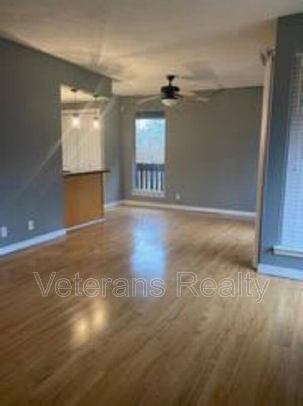 Apartment for rent at 210 Lanai Village C, Bay Saint Louis, MS 39520