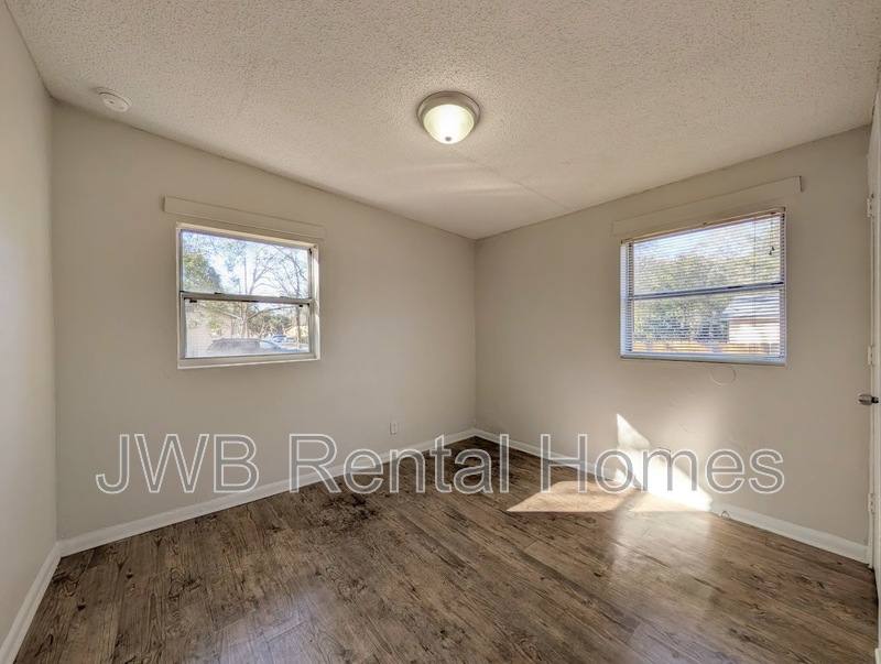 House for rent at 3118 Dignan St, Jacksonville, FL 32254