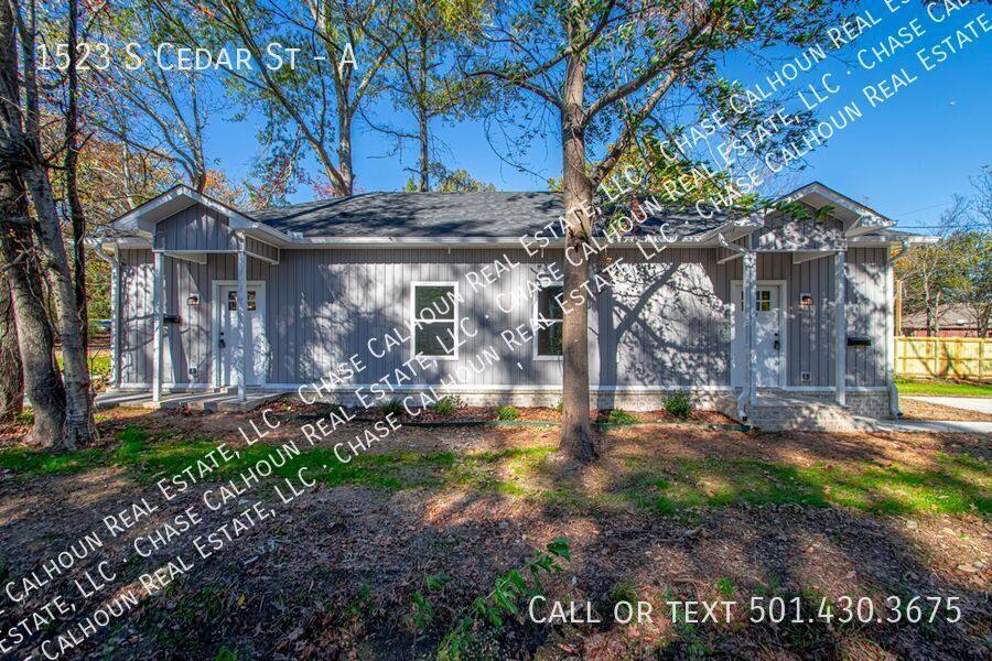 Apartment for rent at 1523 S Cedar St #A, Little Rock, AR 72204