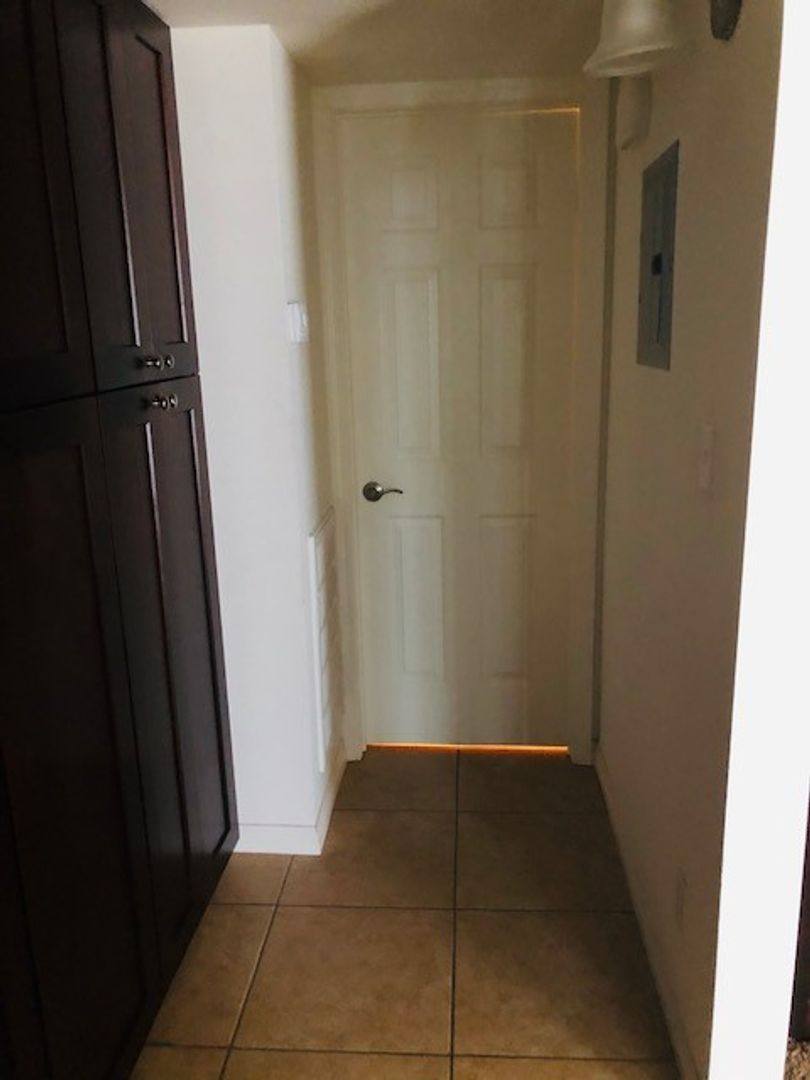 Apartment for rent at 2006 Kentucky St, Bakersfield, CA 93305