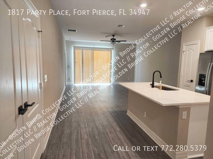 Townhouse for rent at 1817 Party Place, Fort Pierce, FL 34947