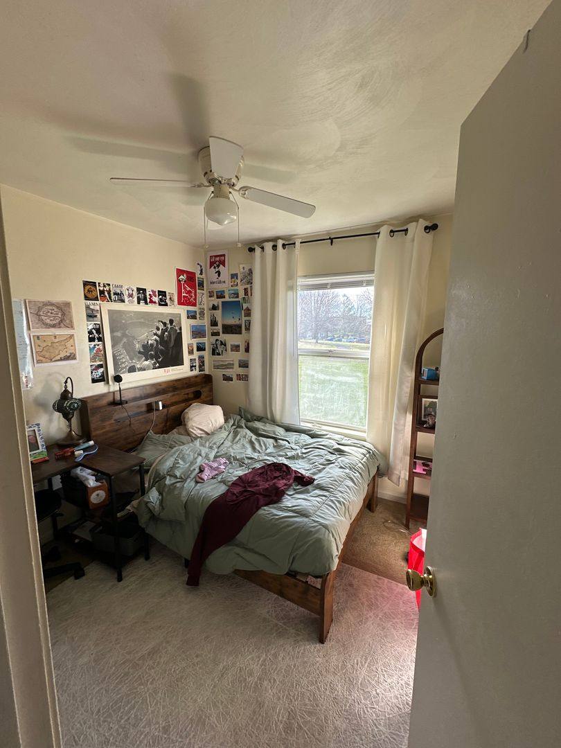 Apartment for rent at 215 Pheasant Run Dr, Blacksburg, VA 24060