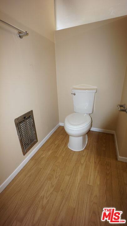 Apartment for rent at 11133 Rose Ave #26, Los Angeles, CA 90034