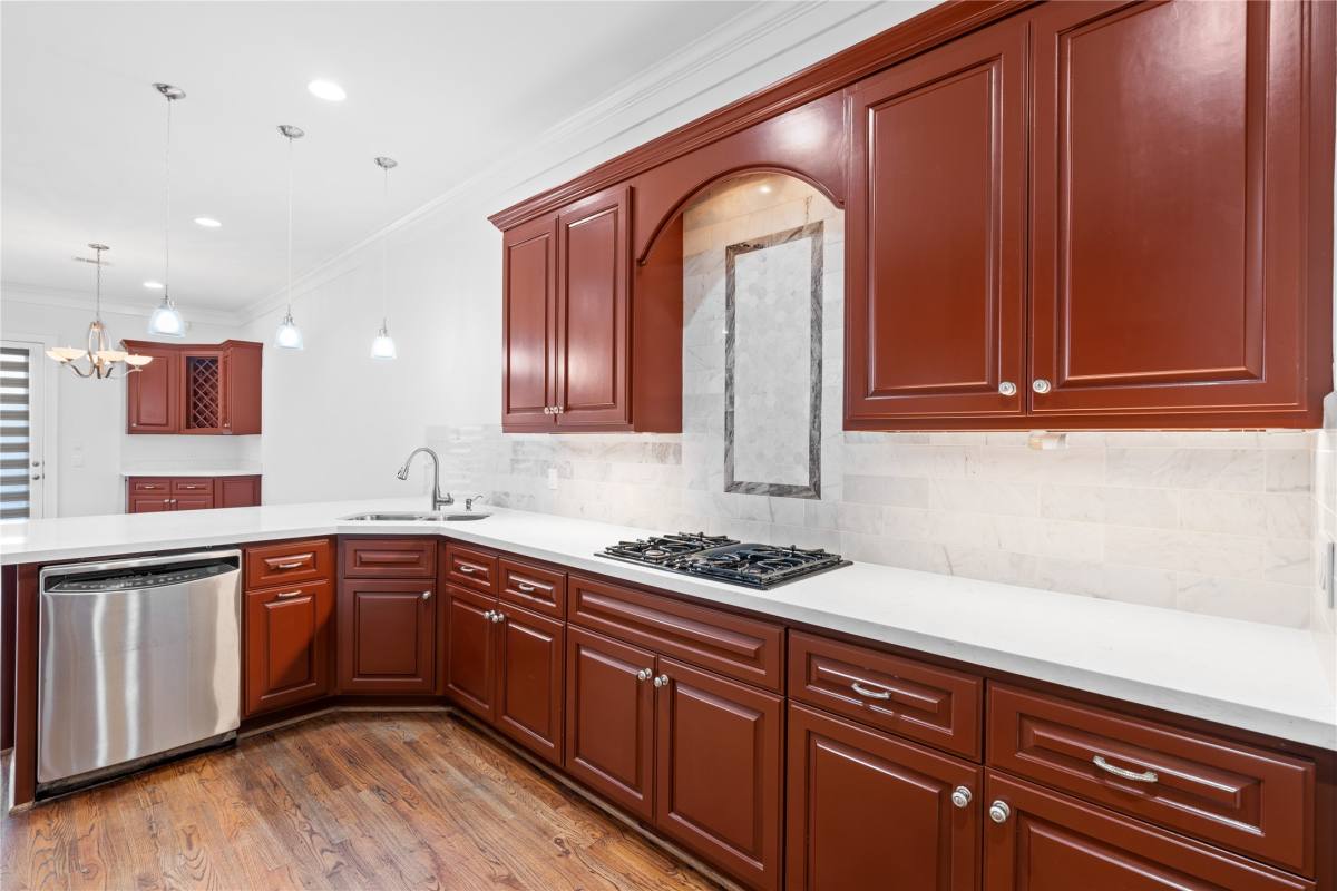 Apartment for rent at 3006 McCulloch Circle, Houston, TX 77056