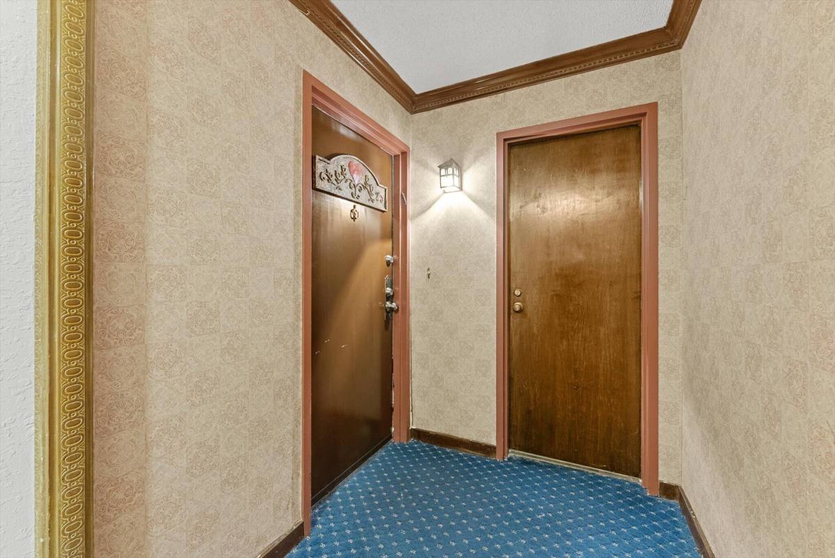 Apartment for rent at 3730 Inverrary Dr #37302L, Fort Lauderdale, FL 33319