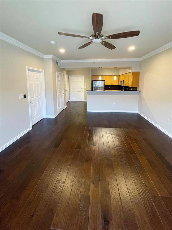 Apartment for rent at 3102 Kings Rd #2208, Dallas, TX 75219