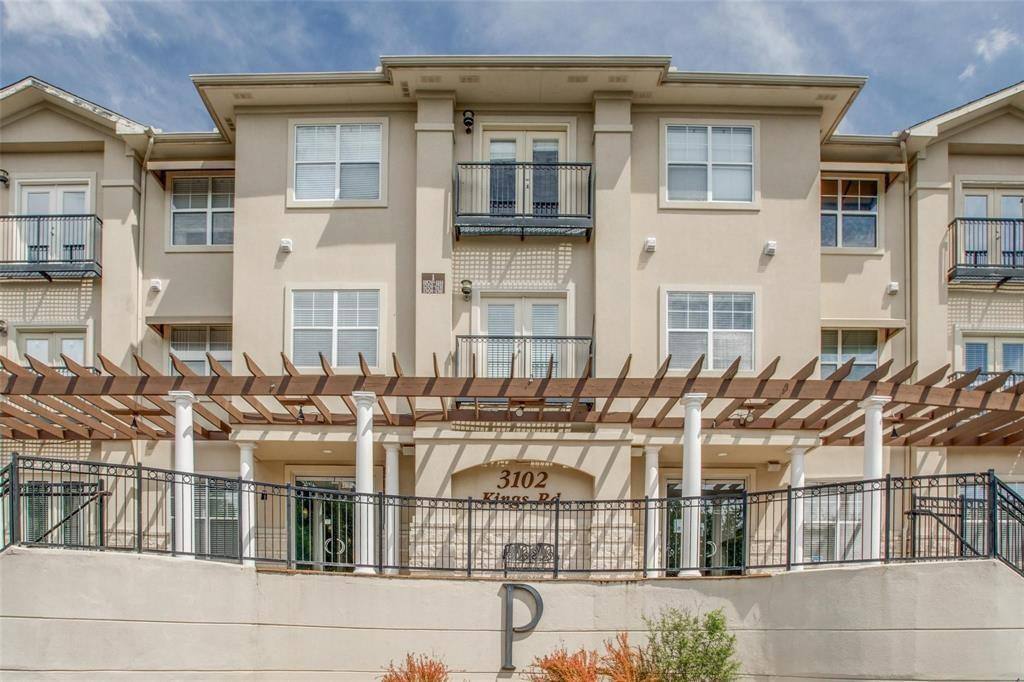 Apartment for rent at 3102 Kings Rd #2208, Dallas, TX 75219