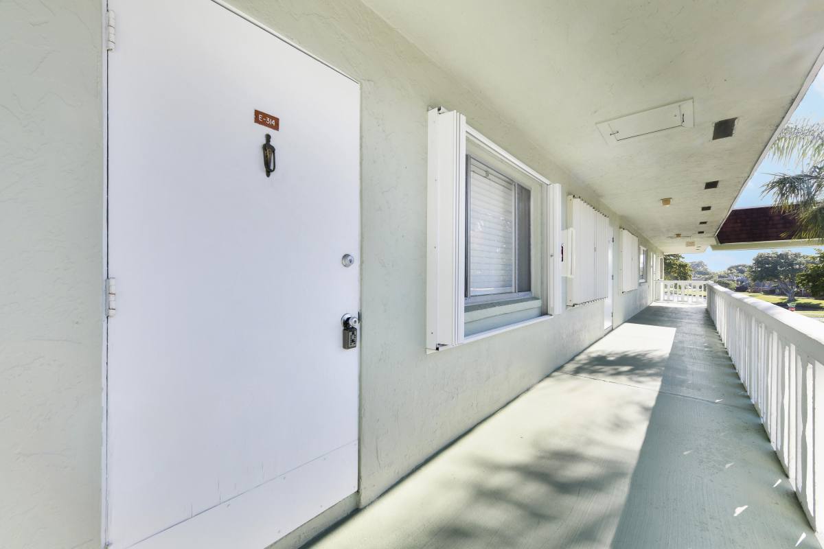 Condo for rent at 3100 Springdale Blvd #314, Lake Worth, FL 33461