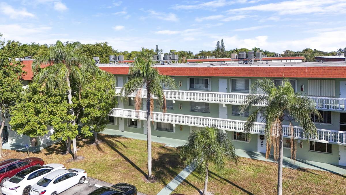 Condo for rent at 3100 Springdale Blvd #314, Lake Worth, FL 33461