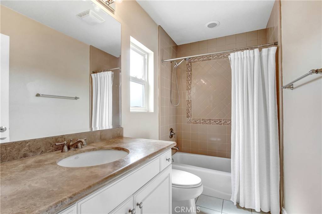 Apartment for rent at 149 Paseo Vista Circle #149, Palm Desert, CA 92260