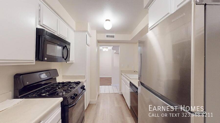 Condo for rent at 15215 Magnolia Blvd #110, Sherman Oaks, CA 91403
