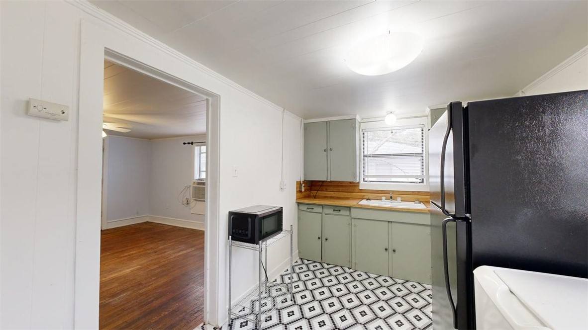 Apartment for rent at 303 Montclair Ave #303, College Station, TX 77840