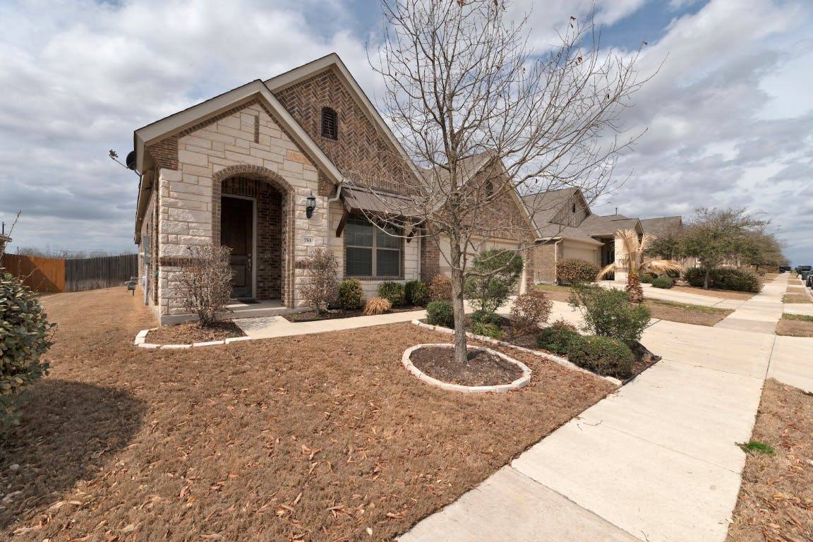 Apartment for rent at 753 Hot Spring Valley #753, Buda, TX 78610