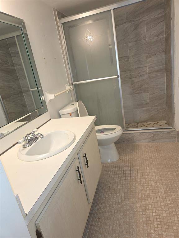 Apartment for rent at 4158 Inverrary Dr #104, Fort Lauderdale, FL 33319