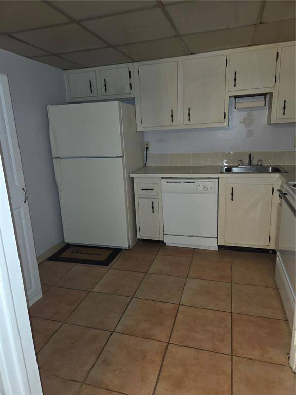 Apartment for rent at 4158 Inverrary Dr #104, Fort Lauderdale, FL 33319
