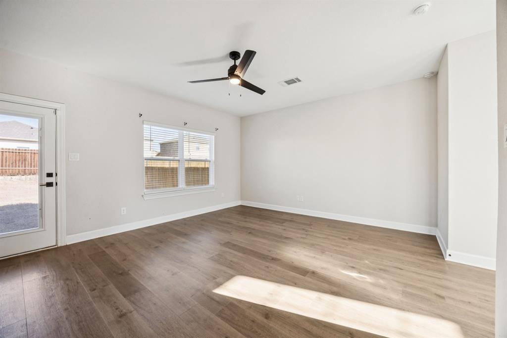 Apartment for rent at 1210 Bullock Dr, Princeton, TX 75407