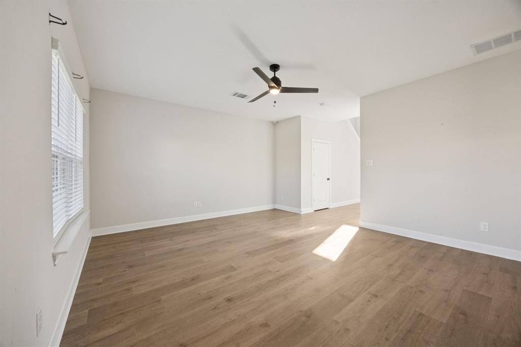 Apartment for rent at 1210 Bullock Dr, Princeton, TX 75407